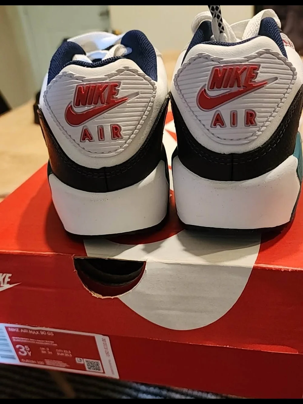Nike Air Max White Grey Navy Sneakers with Teal Accent - Picture 4 of 4